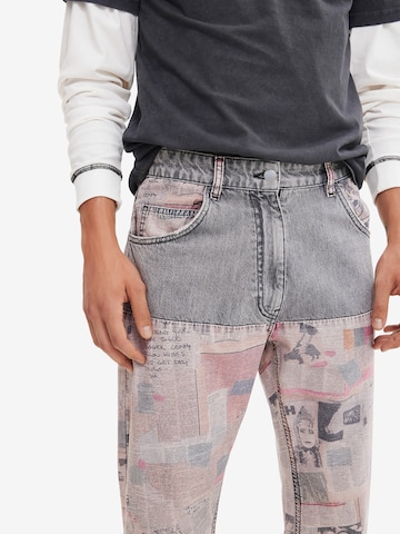 Desigual Loosefit Jeans i svart