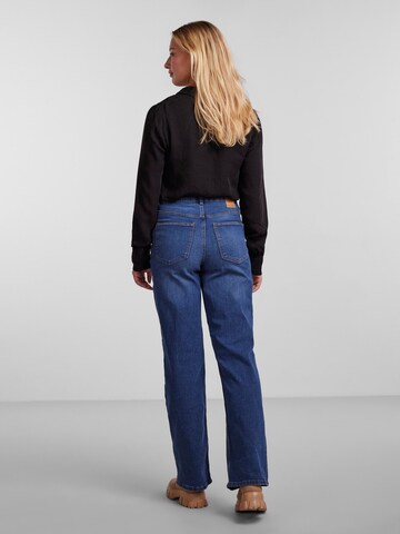 PIECES Boot cut Jeans 'PEGGY' in Blue