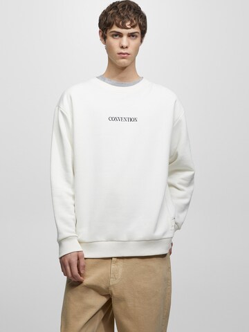 Pull&Bear Sweatshirt in Beige: Vorderseite