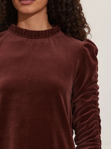 Maglietta 'Marion' di Odd Molly in marrone