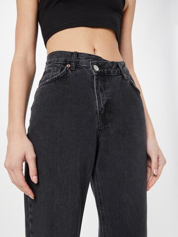 Wide leg Jeans 'RIGA' di ONLY in nero