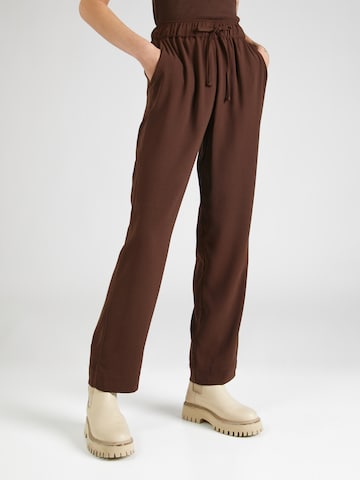 SOAKED IN LUXURY Tapered Trousers 'Shirley' in Brown: front