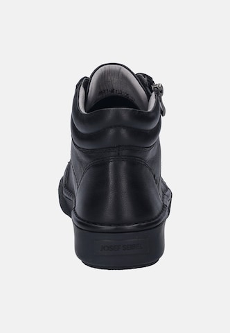JOSEF SEIBEL Sneakers hoog 'Claire' in Zwart