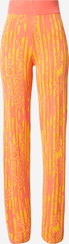 DELICATELOVE Pants 'LULA WOOD' in Yellow: front