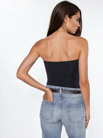 Busem Top in Black