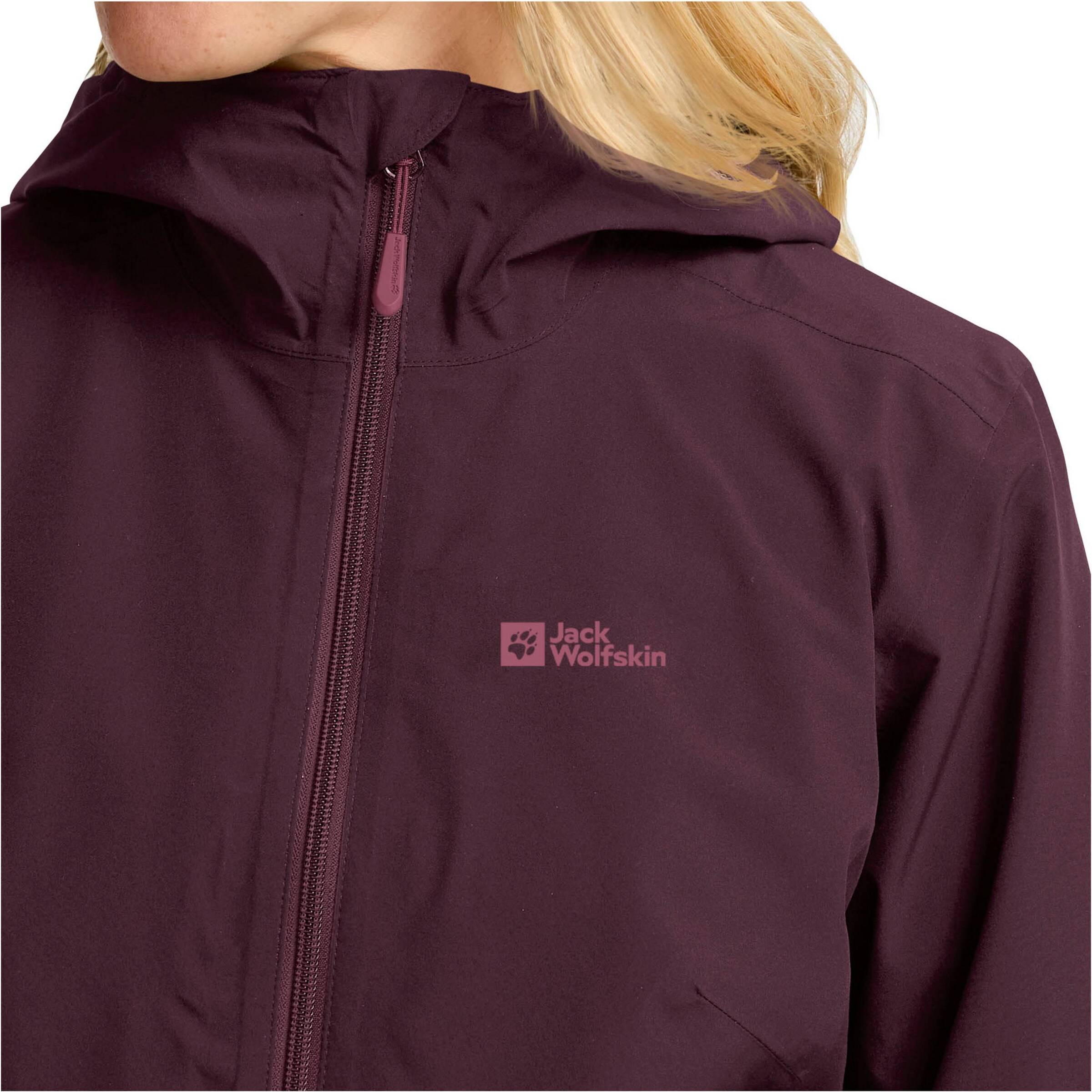 JACK WOLFSKIN Vabaajajope 'Moonrise', värv punane
