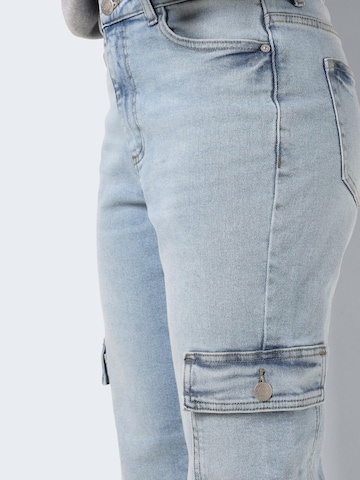 regular Jeans cargo 'MONI' di Noisy may in blu