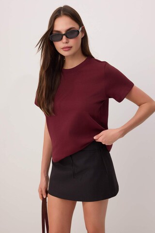 Trendyol - Camiseta en rojo: frente