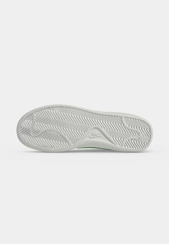 Nike Sportswear Sneakersy niskie 'CLASSIC' w kolorze biały: dół