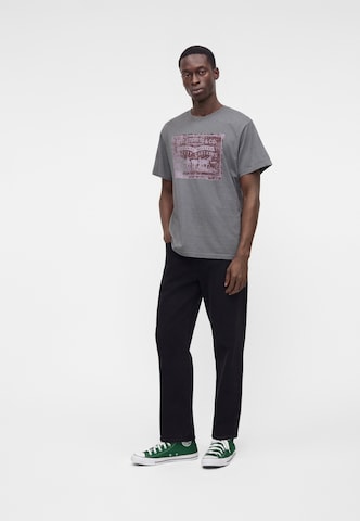LEVI'S ® Bluser & t-shirts i grå