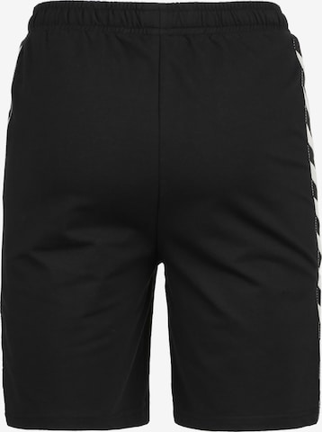 Hummel Regular Trainingsshorts in Schwarz