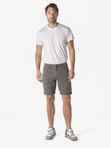 Regular Jean KOROSHI en vert