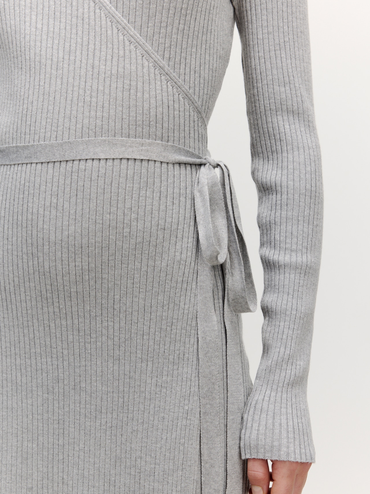 EDITED Produkte Kleid 'Bryanna' graumeliert