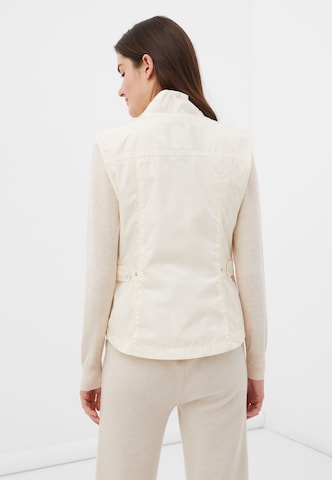 Finn Flare Vest in Beige