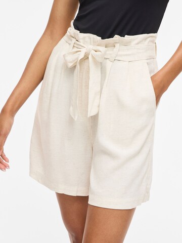VILA - Pierna ancha Pantalón plisado 'VILineena' en beige