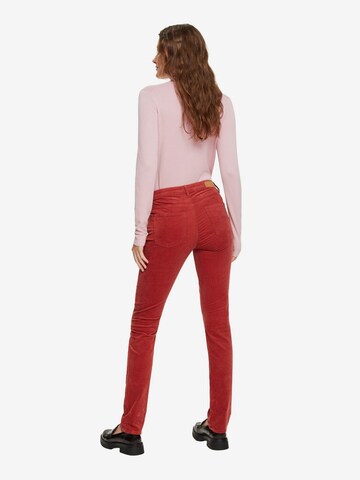 ESPRIT Slimfit Broek in Rood