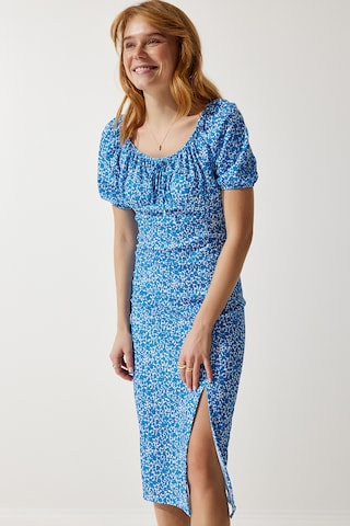 Robe Happiness İstanbul en bleu