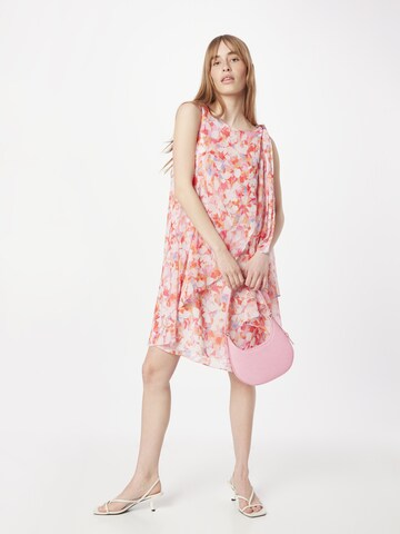 Robe de cocktail SWING en rose