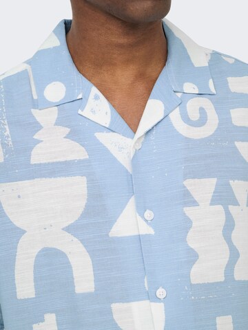 Only & Sons Comfort Fit Skjorte 'ONSHARVI' i blå
