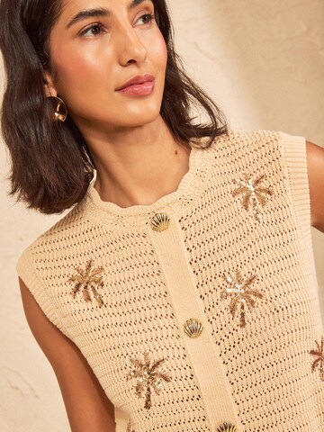 Gilet in maglia di love & roses in beige