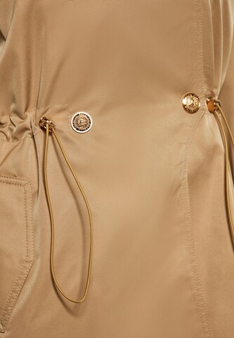 faina Between-season jacket in Beige