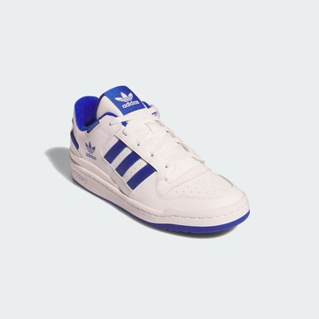 ADIDAS ORIGINALS Rövid szárú sportcipők 'Forum' - fehér