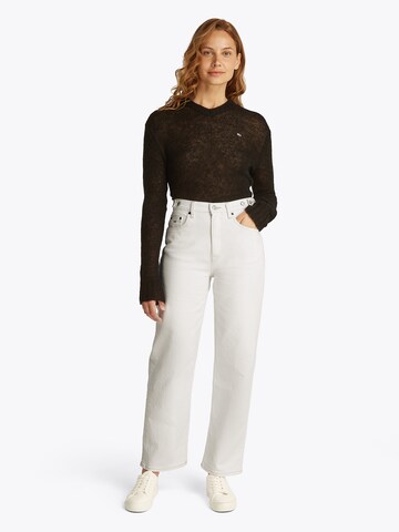 Tommy Jeans Regular Jeans 'Layla' in White