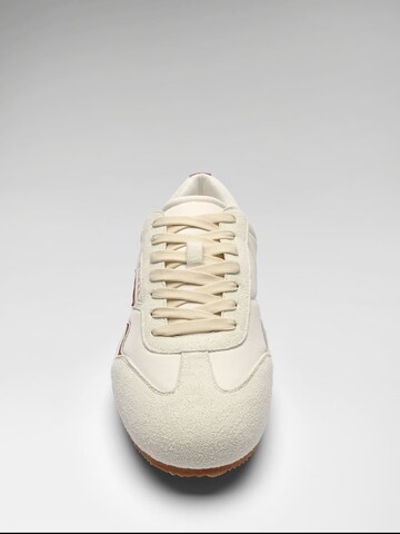 GUESS Sneaker 'Olmo' in Weiß