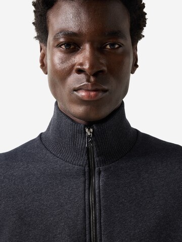BOGNER Sweatjacke 'Winston' in Grau