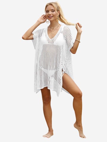 Magicshe Beach Dress in White: front