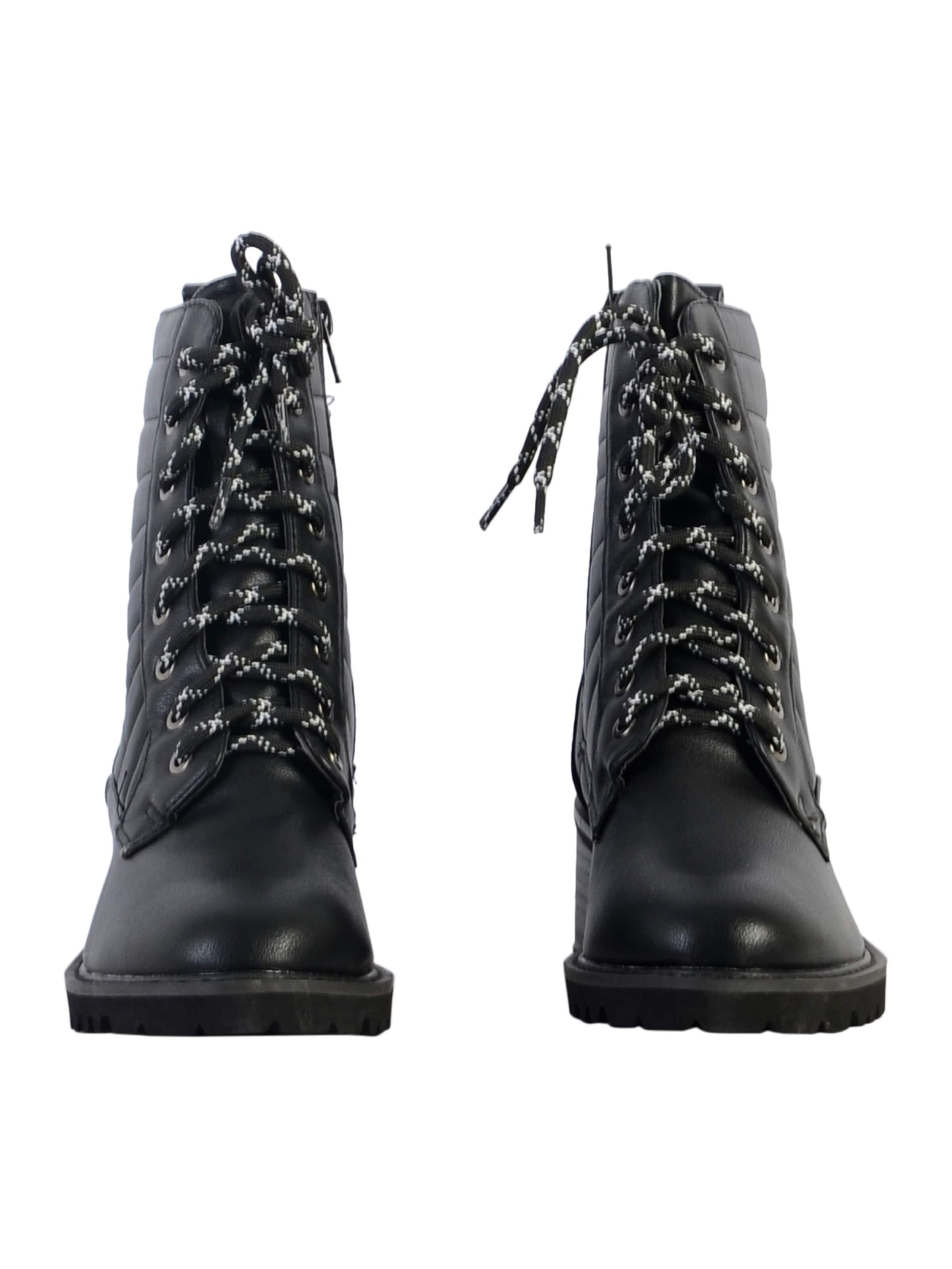 The Divine Factory Ankle boots in Black