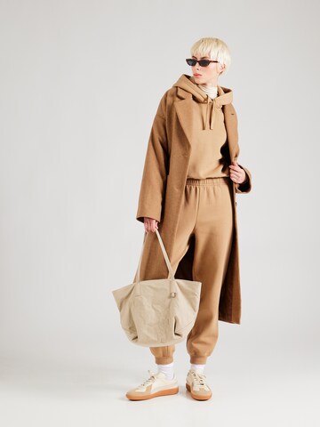 TOMMY HILFIGER Sweatshirt in Brown