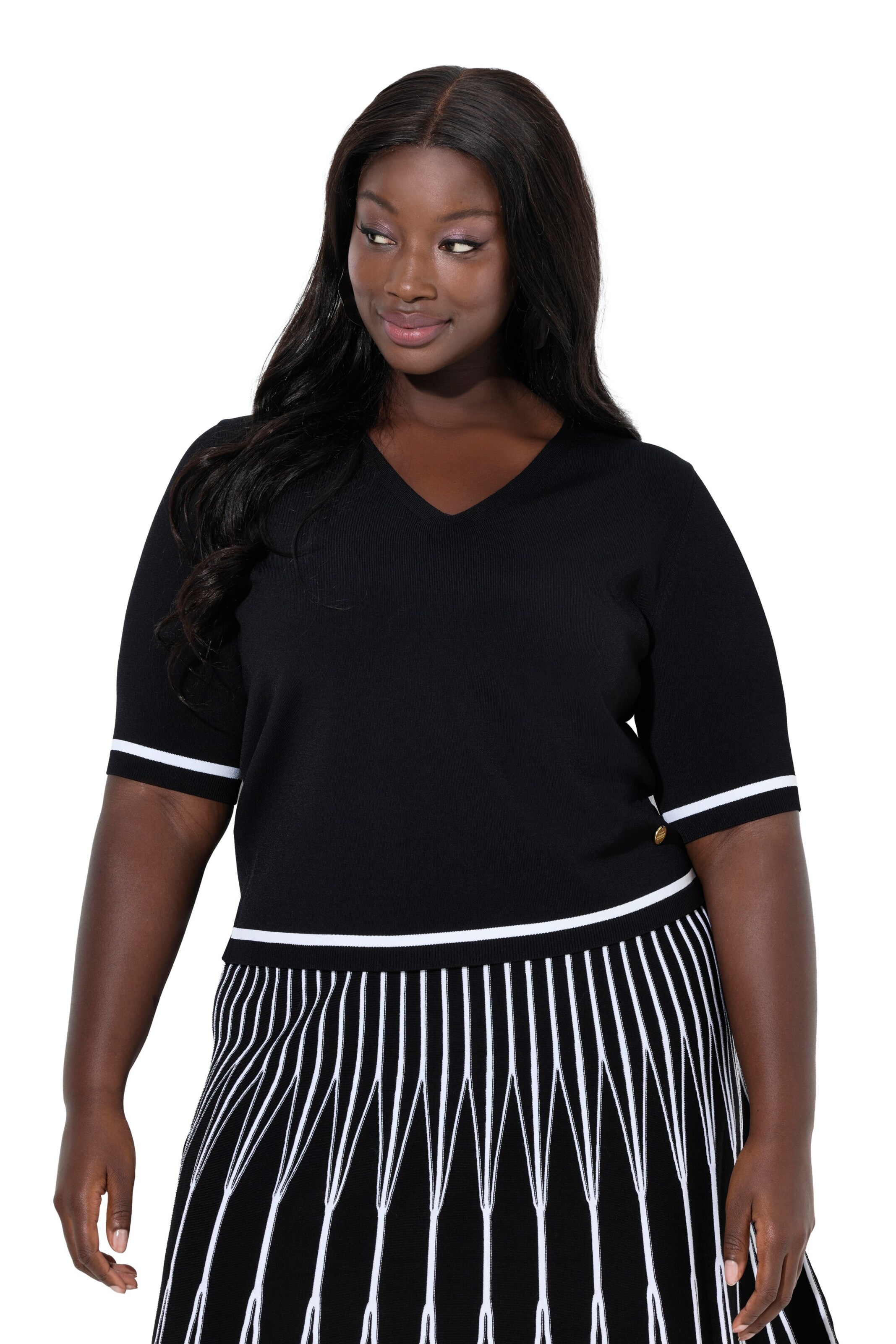 Ulla Popken Sweater in Black: front