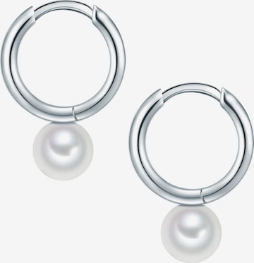 Valero Pearls Earrings in Silver