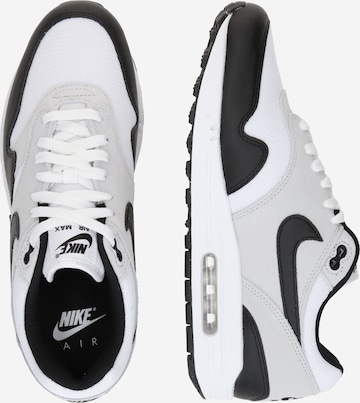 Nike Sportswear Sneakers laag 'AIR MAX ESS' in Wit, Offwhite