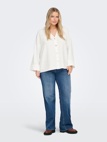 ONLY Carmakoma - Blusa 'CARSverre' en blanco