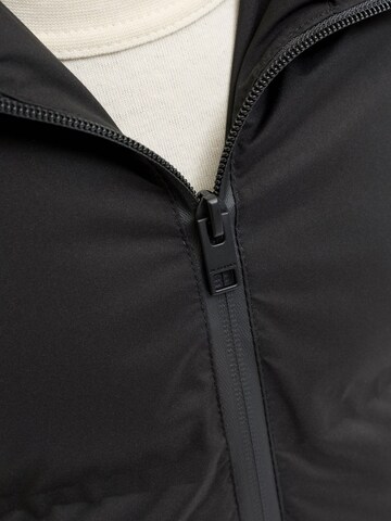 JACK & JONES Winter Jacket in Black