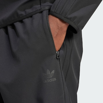 Effilé Pantalon 'SST Bonded' ADIDAS ORIGINALS en noir