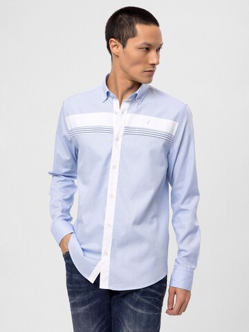 By Diess Collection Regular fit Πουκάμισο σε μπλε: μπροστά