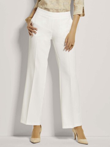 MADELEINE Loosefit Pantalon in Wit: voorkant