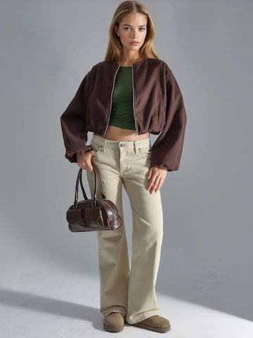 Busem Between-Season Jacket in Brown