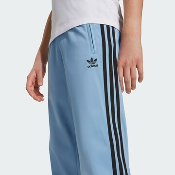 ADIDAS ORIGINALS Regular Hose 'Adicolor Firebird' in Blau