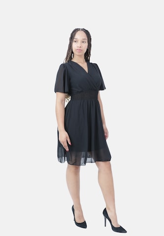 Elara Kleid in Schwarz