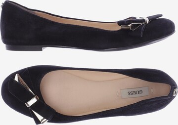 GUESS Flats & Loafers in 37 in Black: front