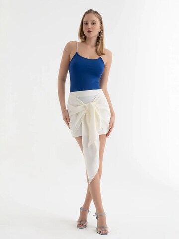 Hiccup Skirt in White