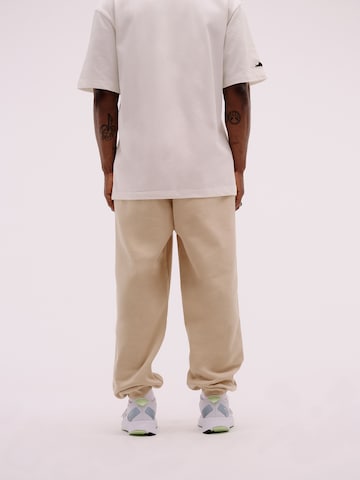 Pacemaker Tapered Pants 'Sean' in Beige