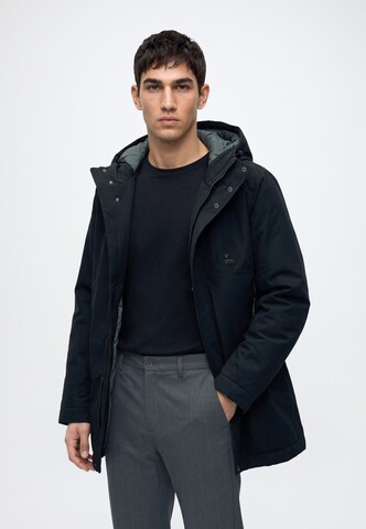 Parka mi-saison 'Kylian' Vintage Industries en noir