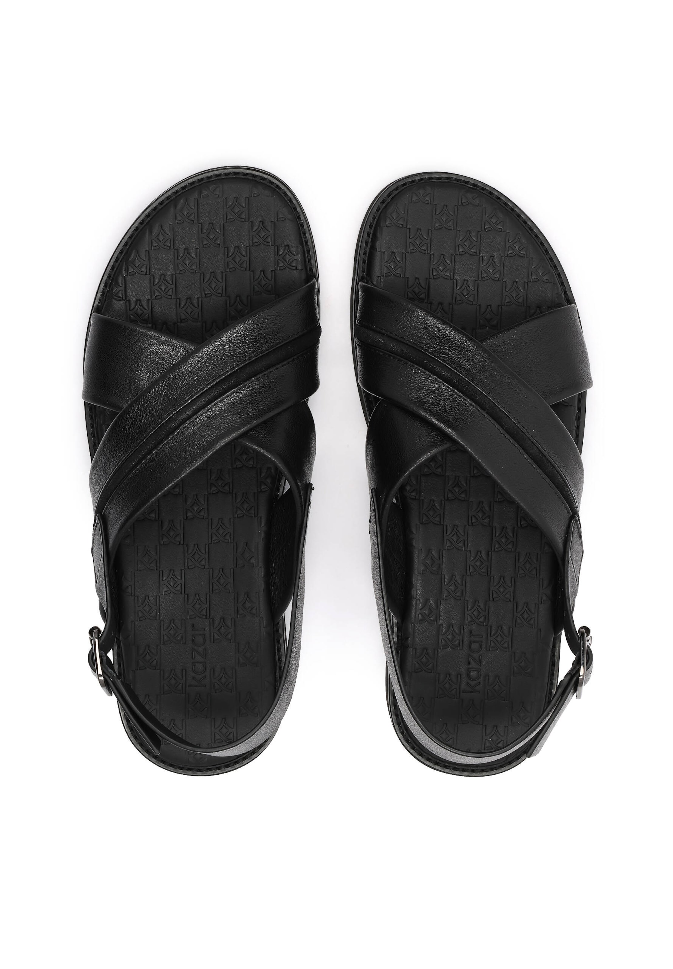 juoda Kazar Sandalai