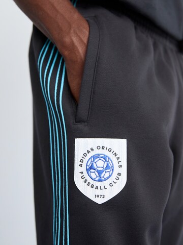 Regular Pantalon ADIDAS ORIGINALS en noir