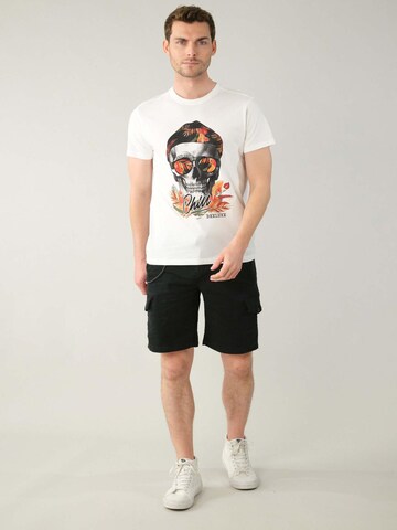 T-Shirt 'Jek' Deeluxe en blanc